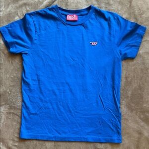Y2K - 10Y - Diesel Vibrant Blue Tee with Embroidered Logo Appliqué